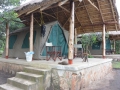 8 Uganda kemp u NP QE